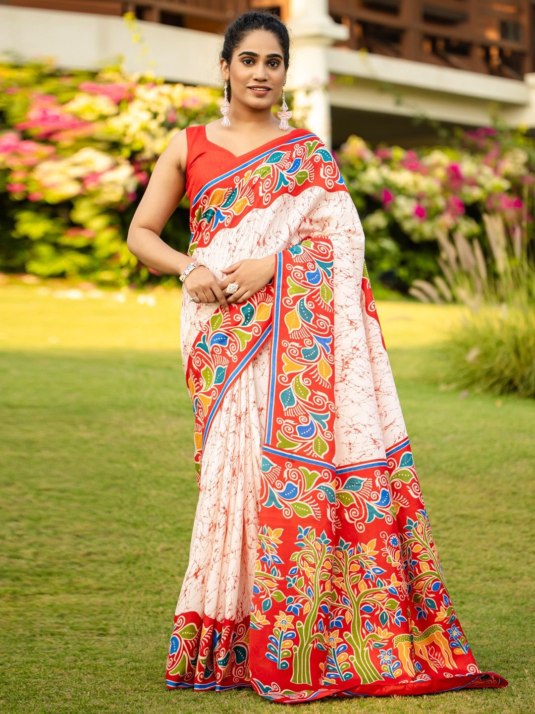 

KALINI Ethnic Motifs Block Print Saree, Off white