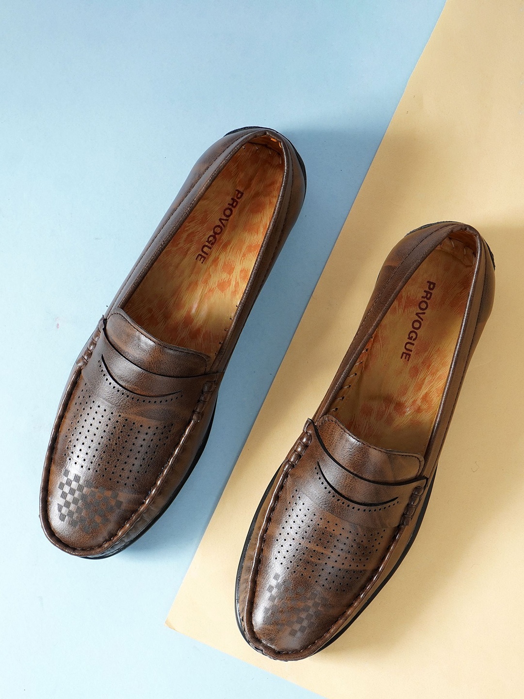 

Provogue Men Perforations Loafers, Brown