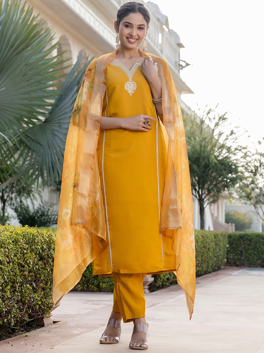 

Navlik Women Embroidered Regular Chanderi Silk Kurta with Trousers & With Dupatta, Yellow