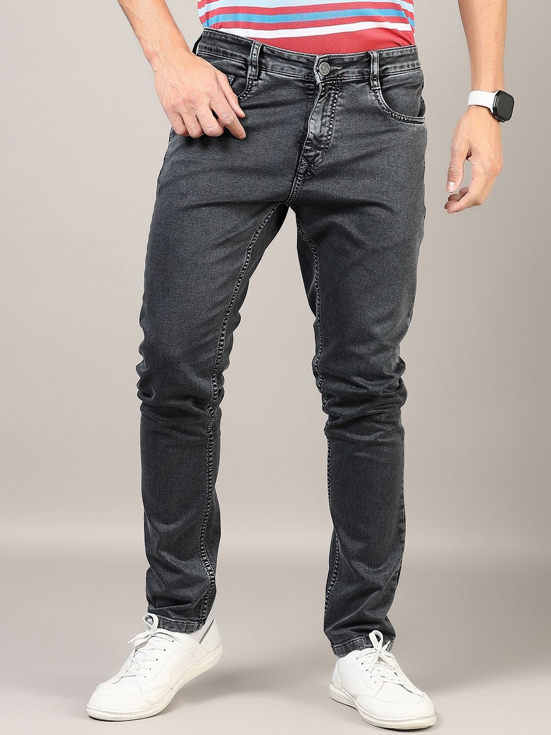 

V-Mart Men Light Fade Jeans, Grey