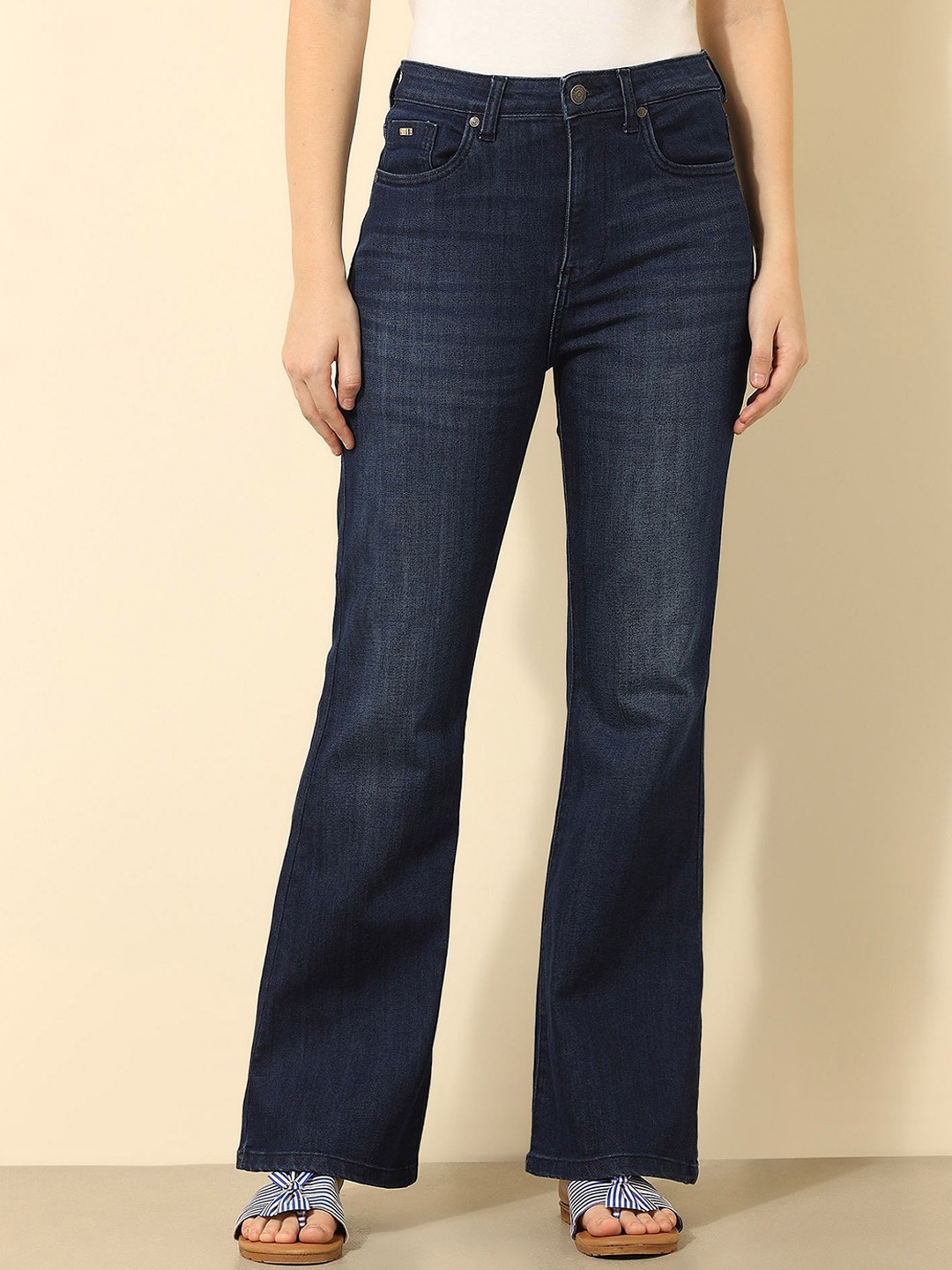 

U.S. Polo Assn. Women Women Flared High-Rise Light Fade Stretchable Jeans, Blue