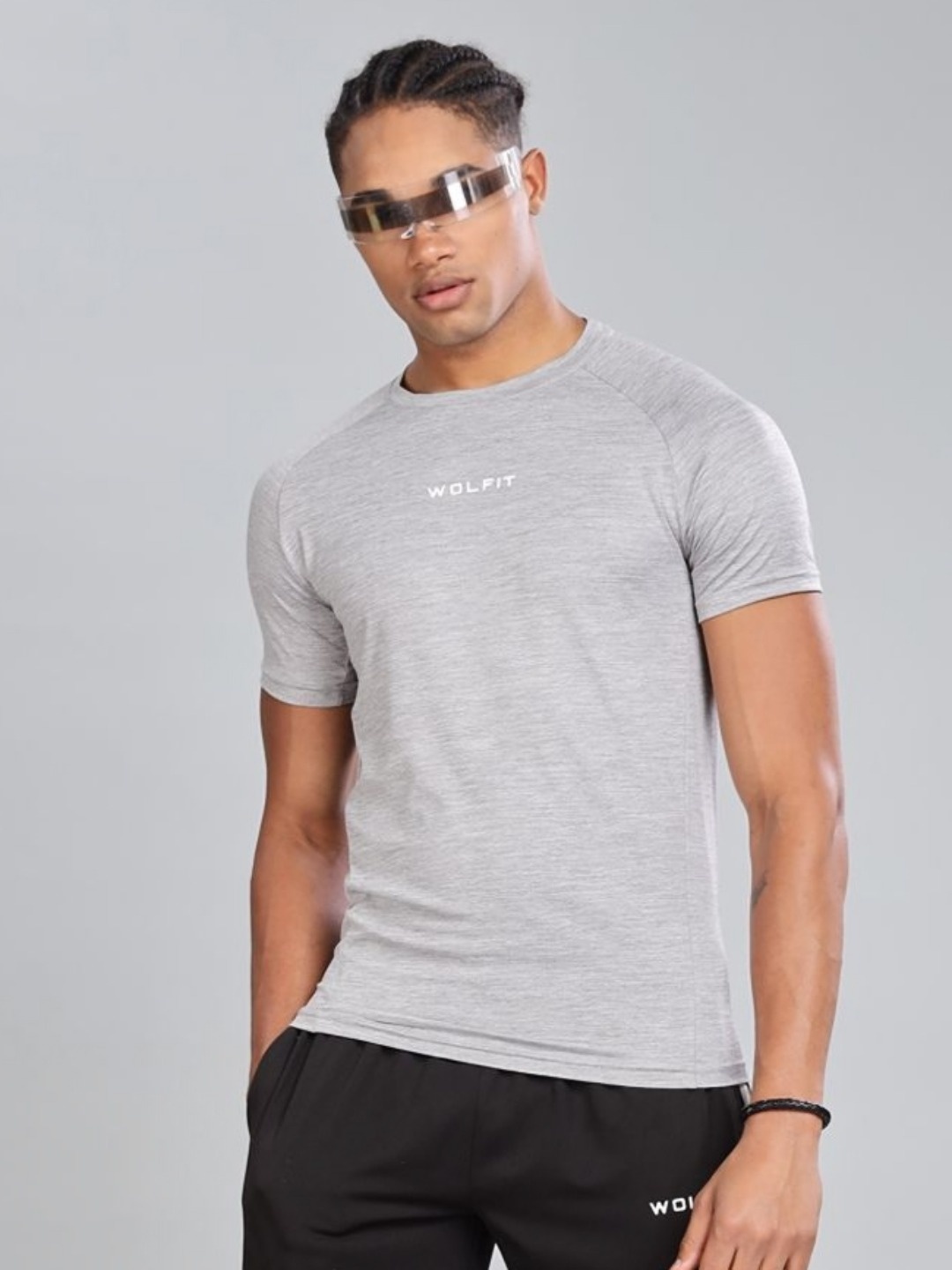 

WOLFIT ATHLEISURE Men Typography Monochrome Dri-FIT Raw Edge Slim Fit T-shirt, Grey