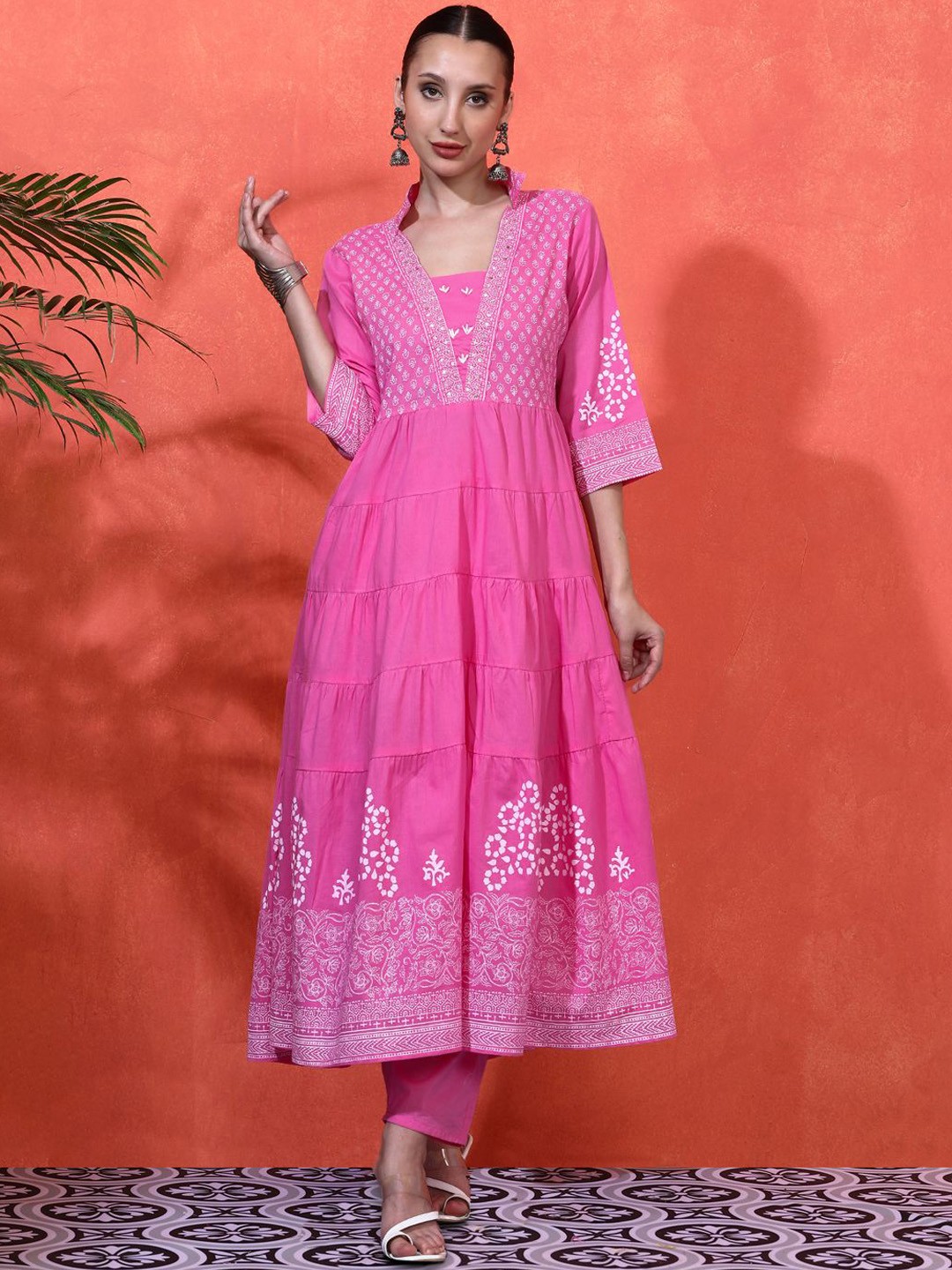 

Sangria Floral Printed & Embroidered Pure Cotton Kurta & Trousers Set, Pink