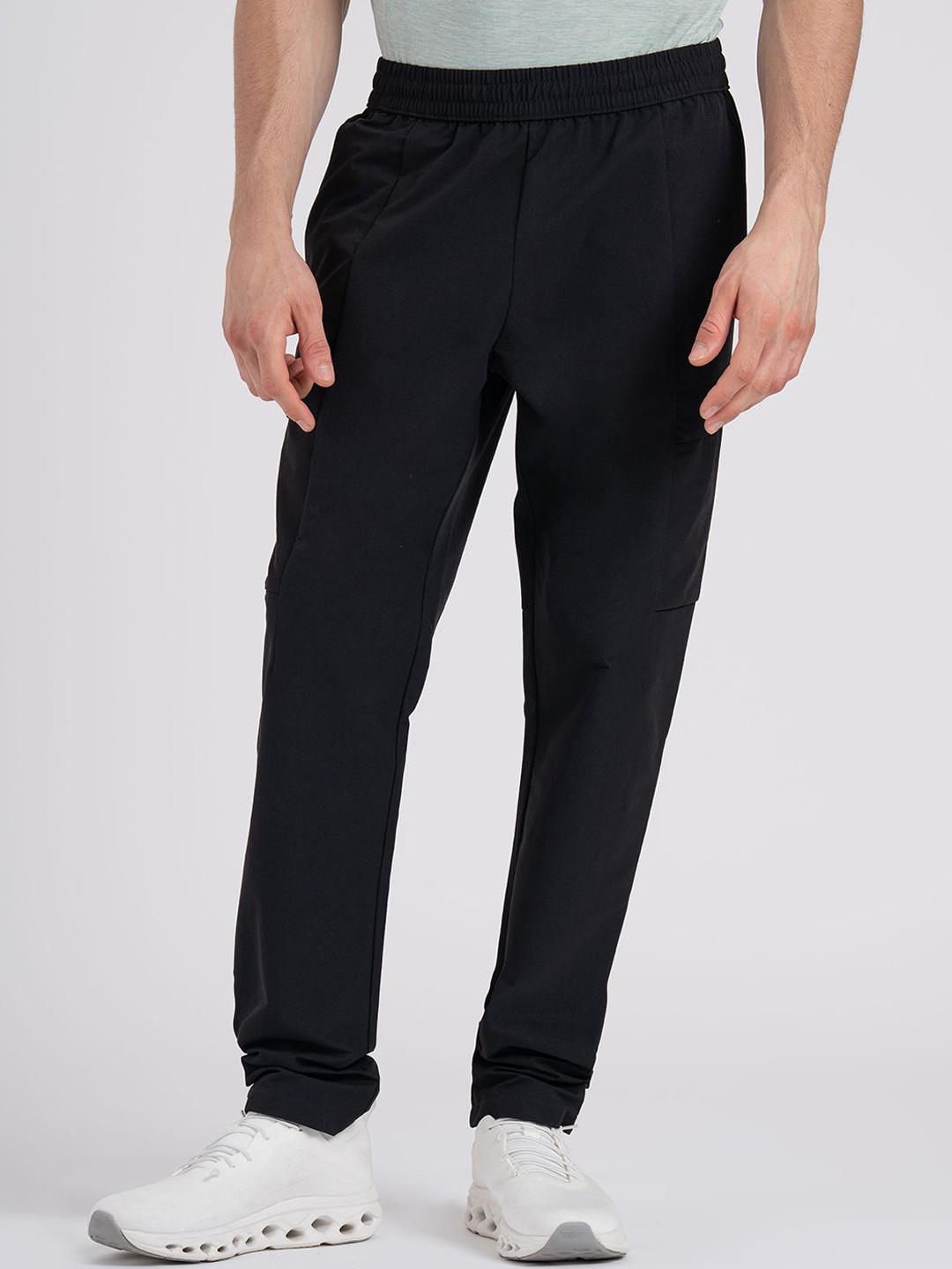 

Red Tape Men Cargos Trousers, Black