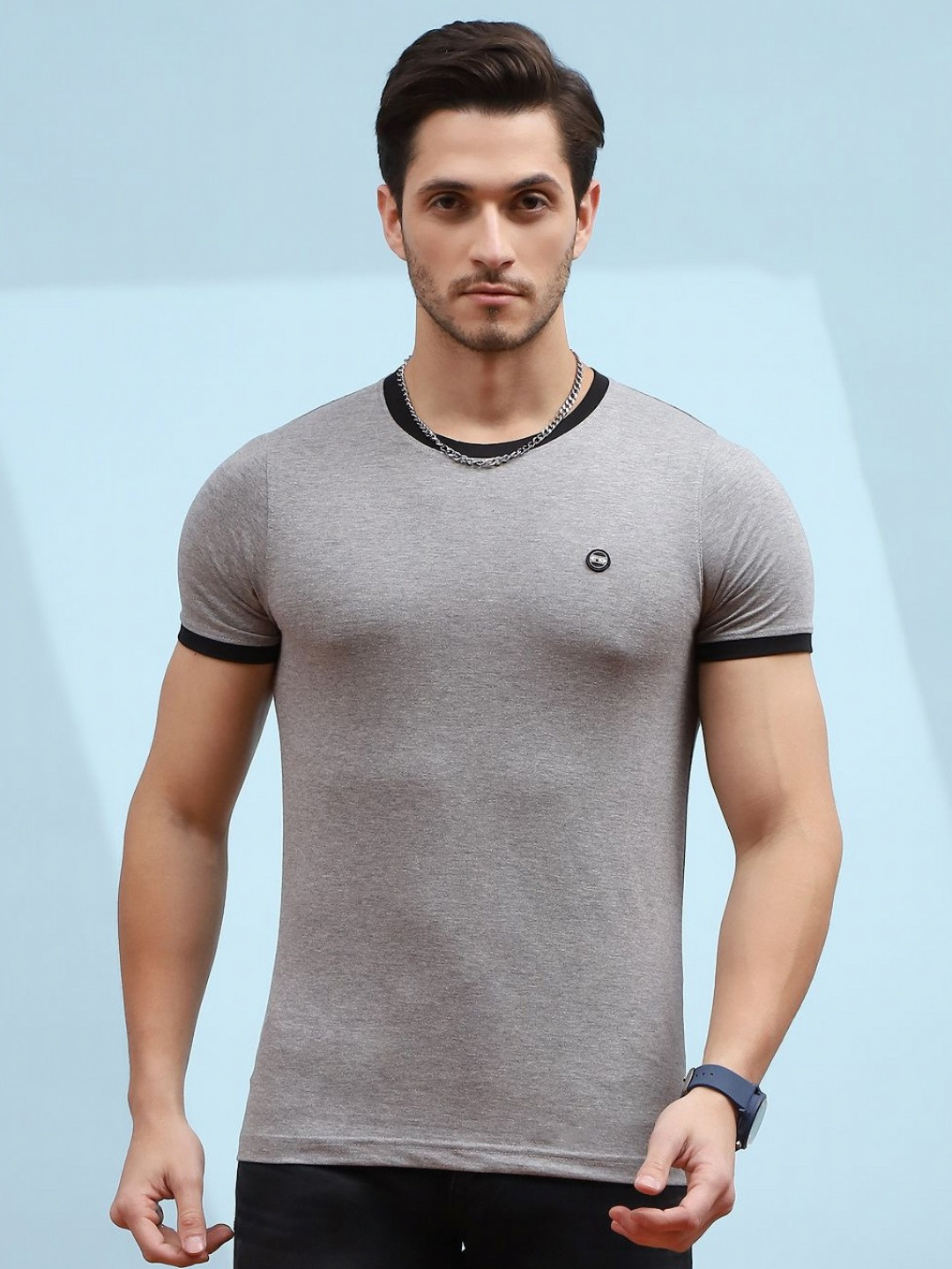 

Cloak & Decker Men Cut Outs T-shirt, Grey