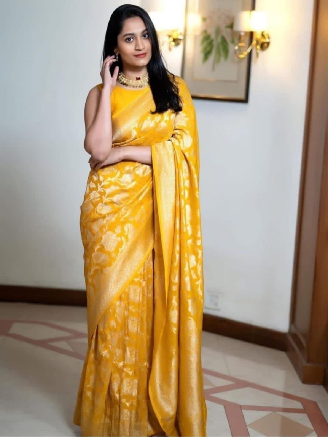 

AQUILIQ Woven Design Zari Banarasi Saree, Yellow
