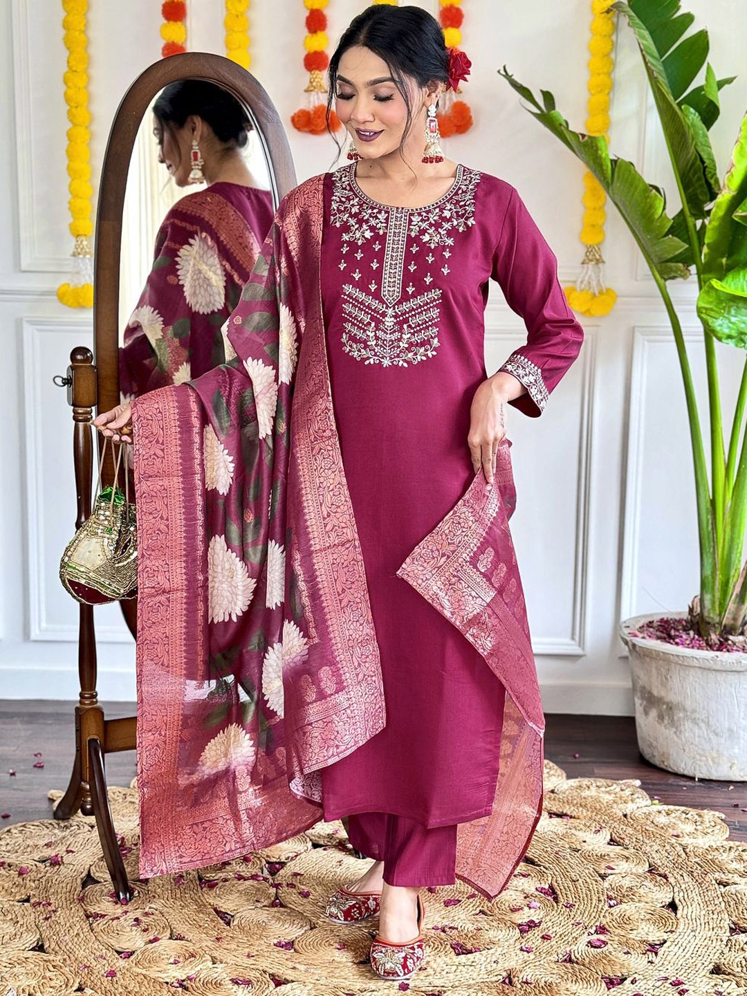 

ASCIIBLUES Women Ethnic Motifs Embroidered Regular Sequinned Kurta with Trousers & With Dupatta, Magenta