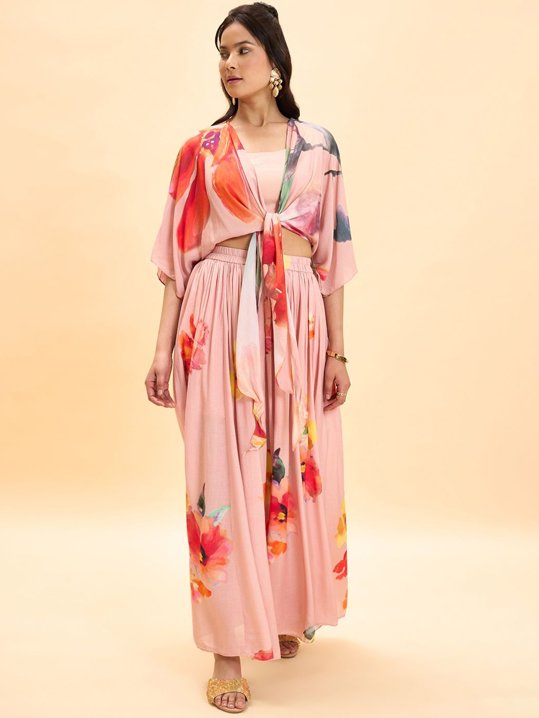 

Marigold Lane Floral Printed Crop Top With Palazzo & Shrug Co-Ords, Peach