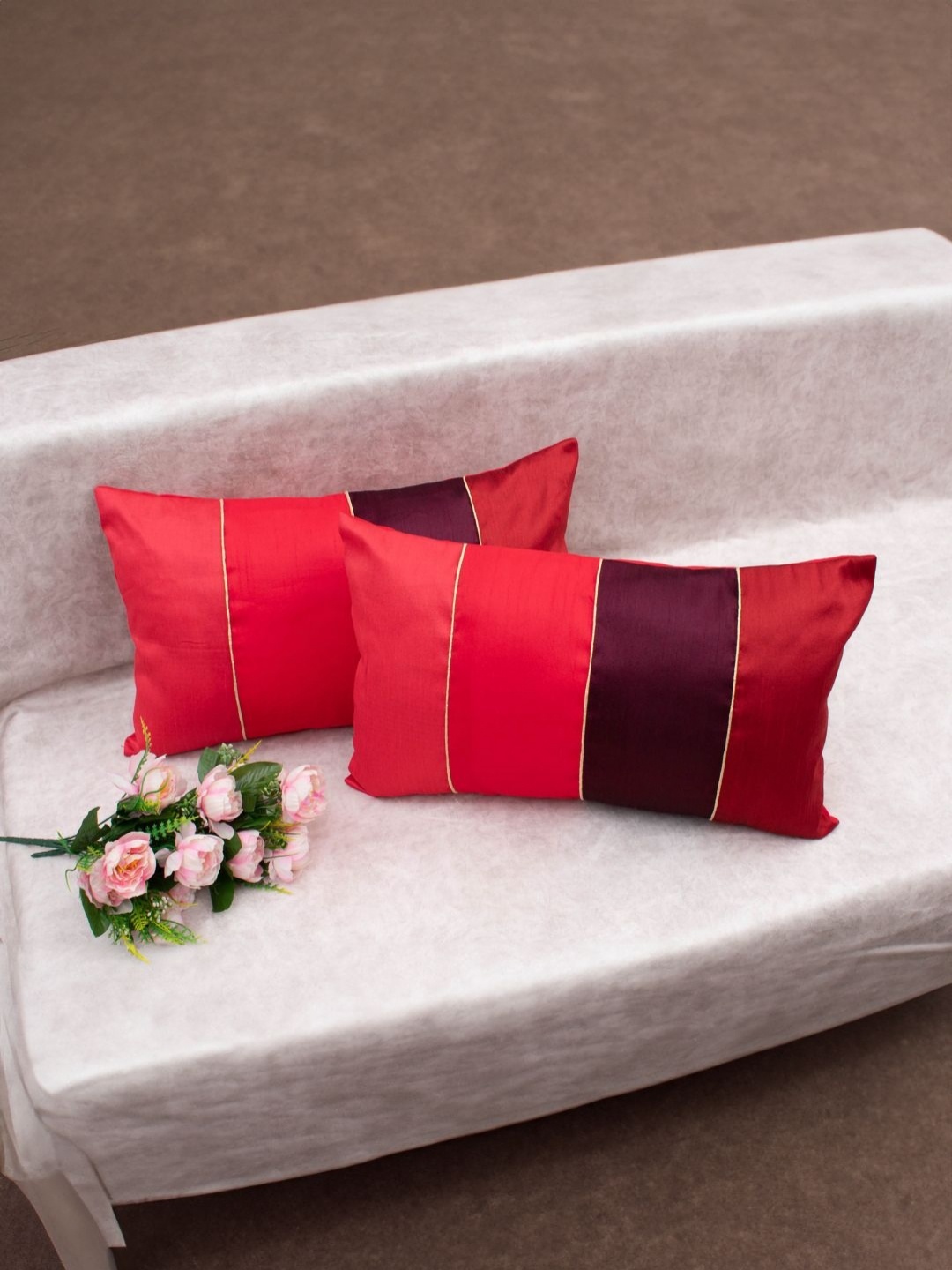 

RoyalDeco Red Set of 2 Striped Rectangle Cushion Covers