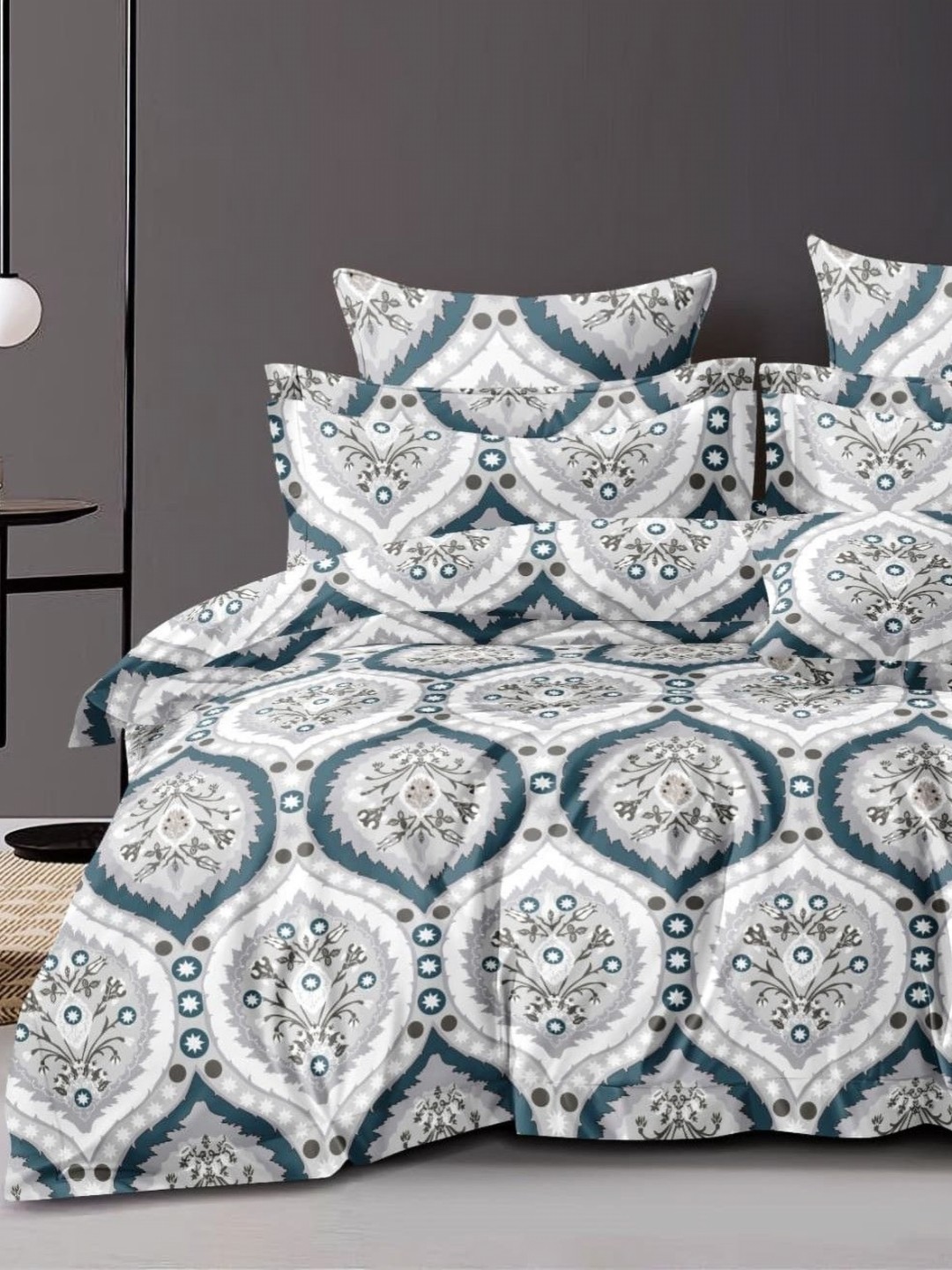 

Aura Blue 180 TC King Bedsheet with 2 Pillow Covers