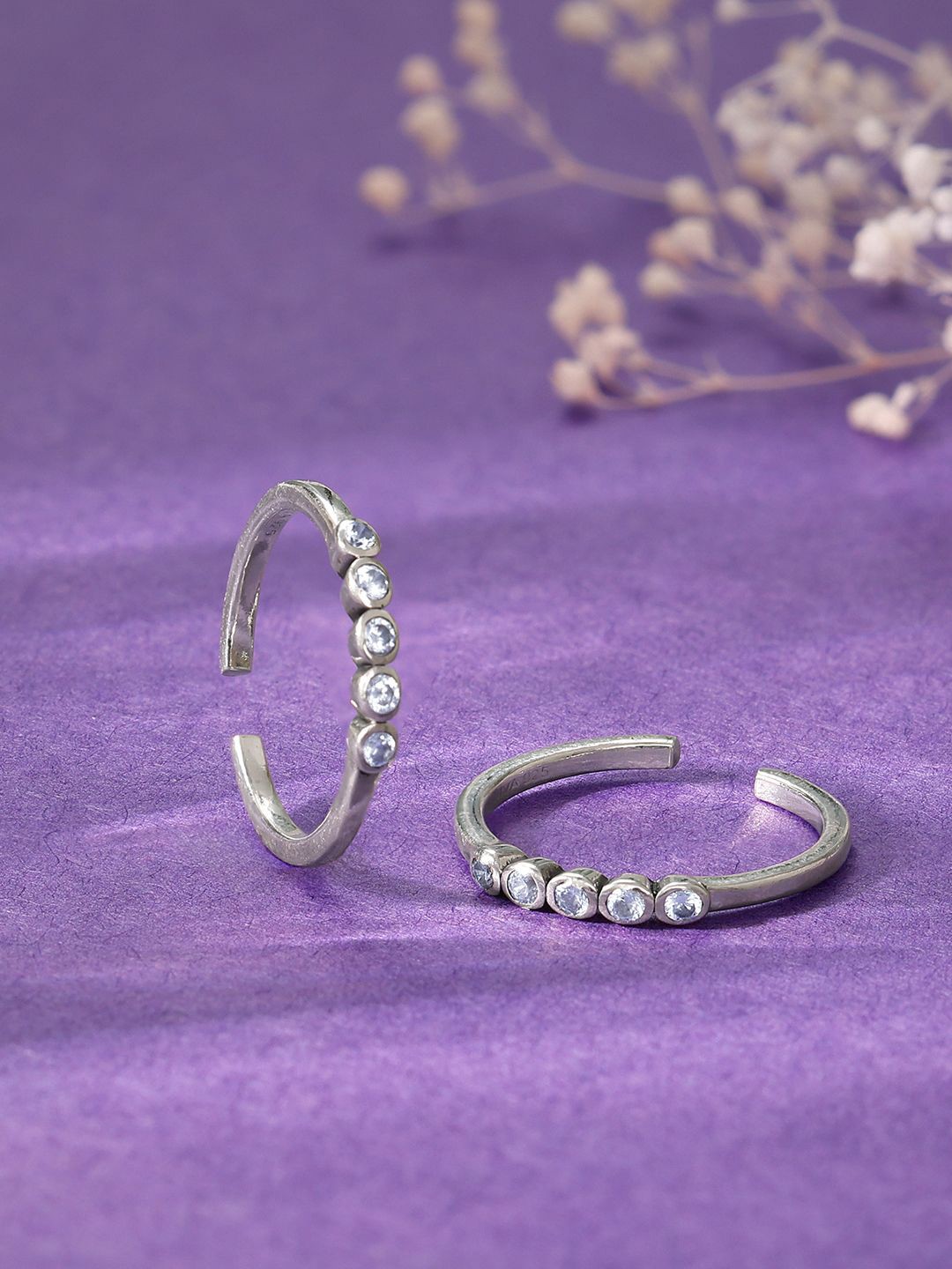 

GIVA Silver-Plated Toe Rings