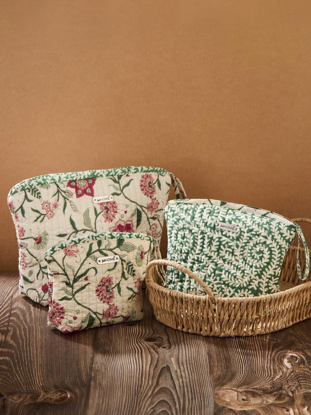 

Fabindia Floral Printed Structured Handheld Bag with Tasselled, Multi