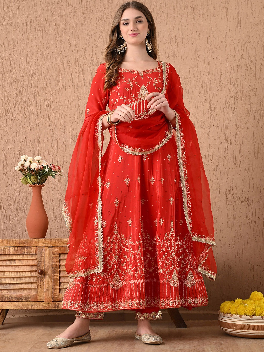 

ZARIKALI Women Floral Embroidered Regular Silk Crepe Kurta with Trousers & With Dupatta, Red