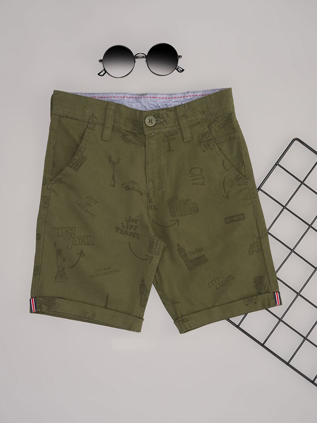 

Pantaloons Junior Boys Printed Chino Shorts, Olive