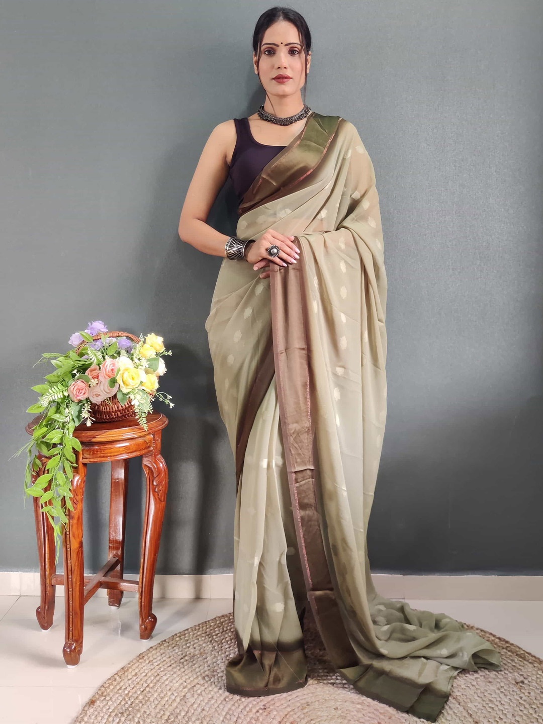 

HERE&NOW Woven Design Zari Satin Ready to Wear Jamdani Saree, Brown