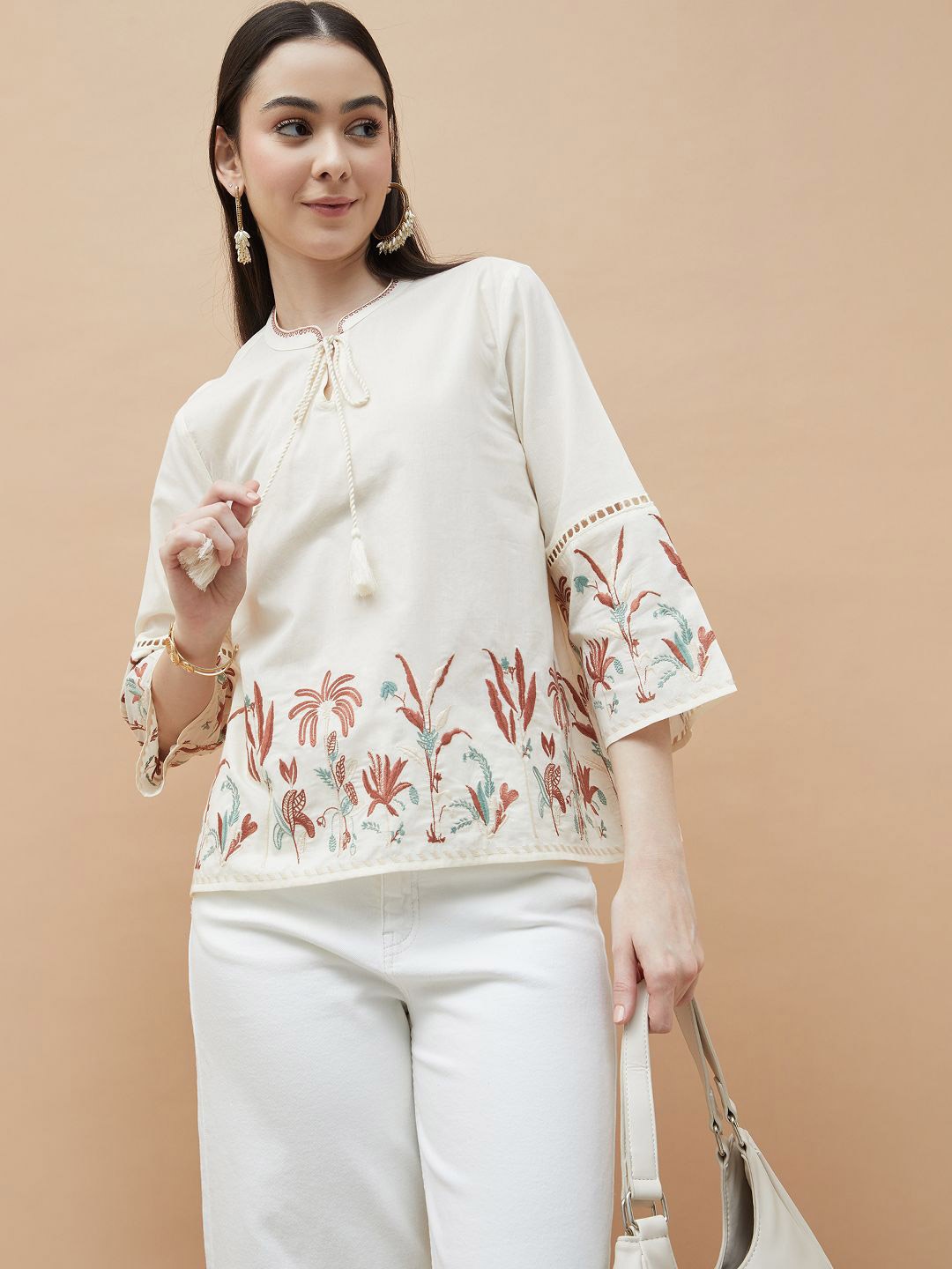 

Colour Me by Melange Embroidered Tie-Up Neck Cotton three-quarter Top, Off white