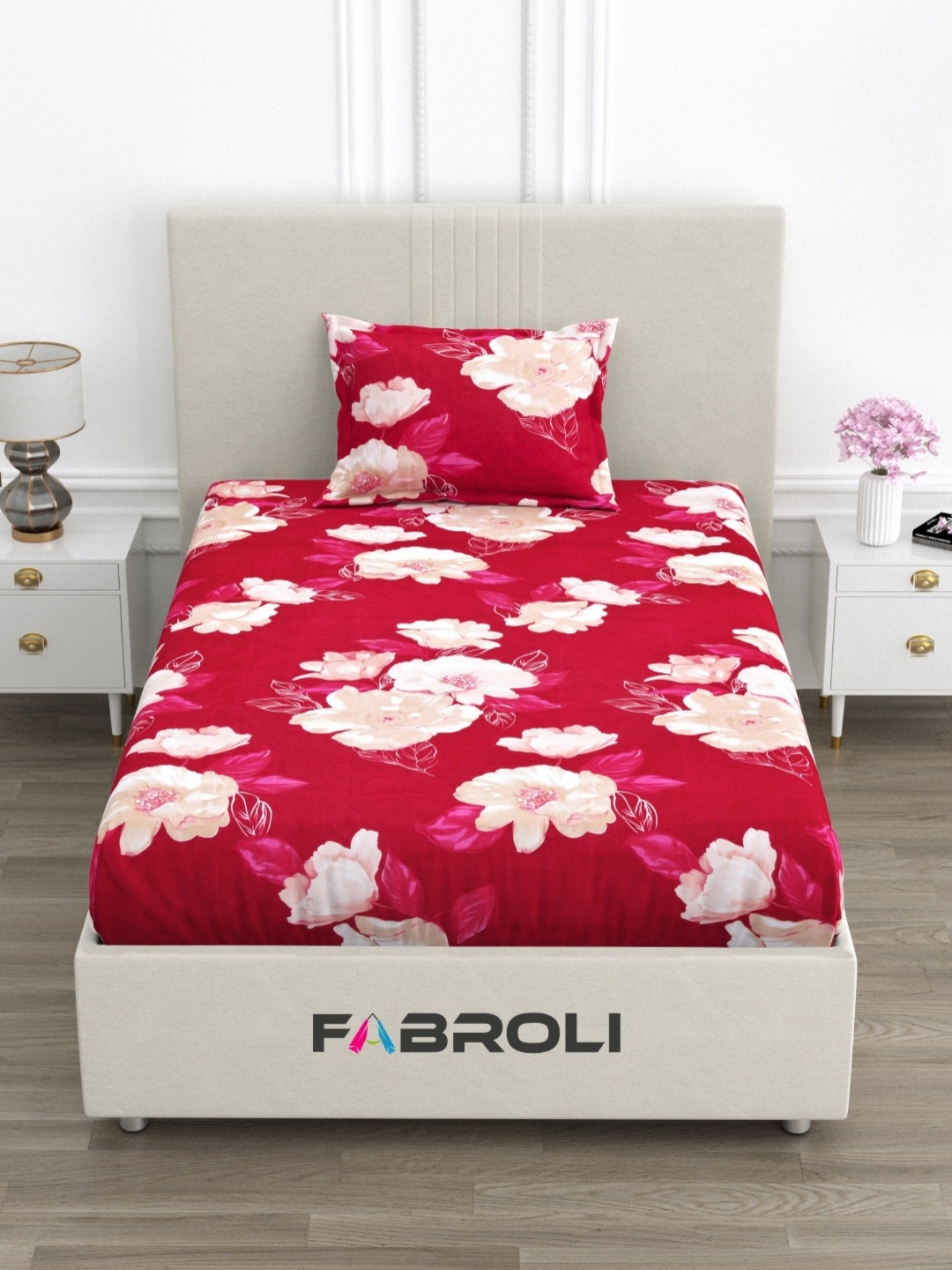 

FABROLI Red Floral 300 TC Single Bedsheet with 1 Pillow Covers