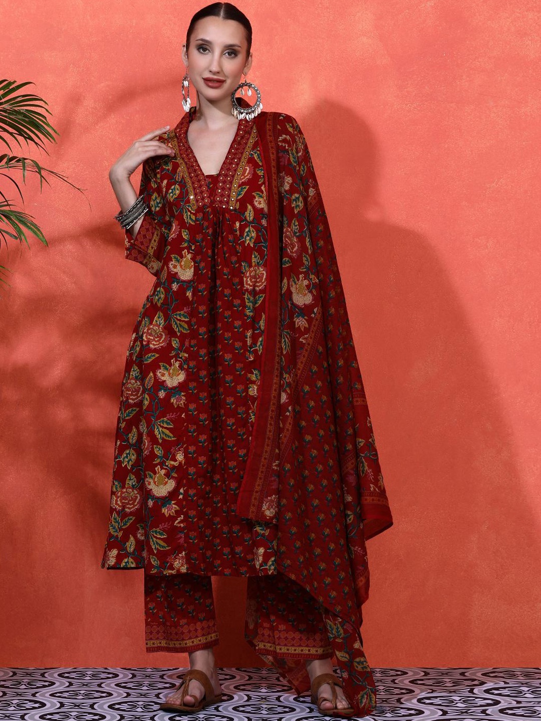 

Sangria Floral Embroidered A-Line Pure Cotton Kurta With Palazzo & Dupatta, Red