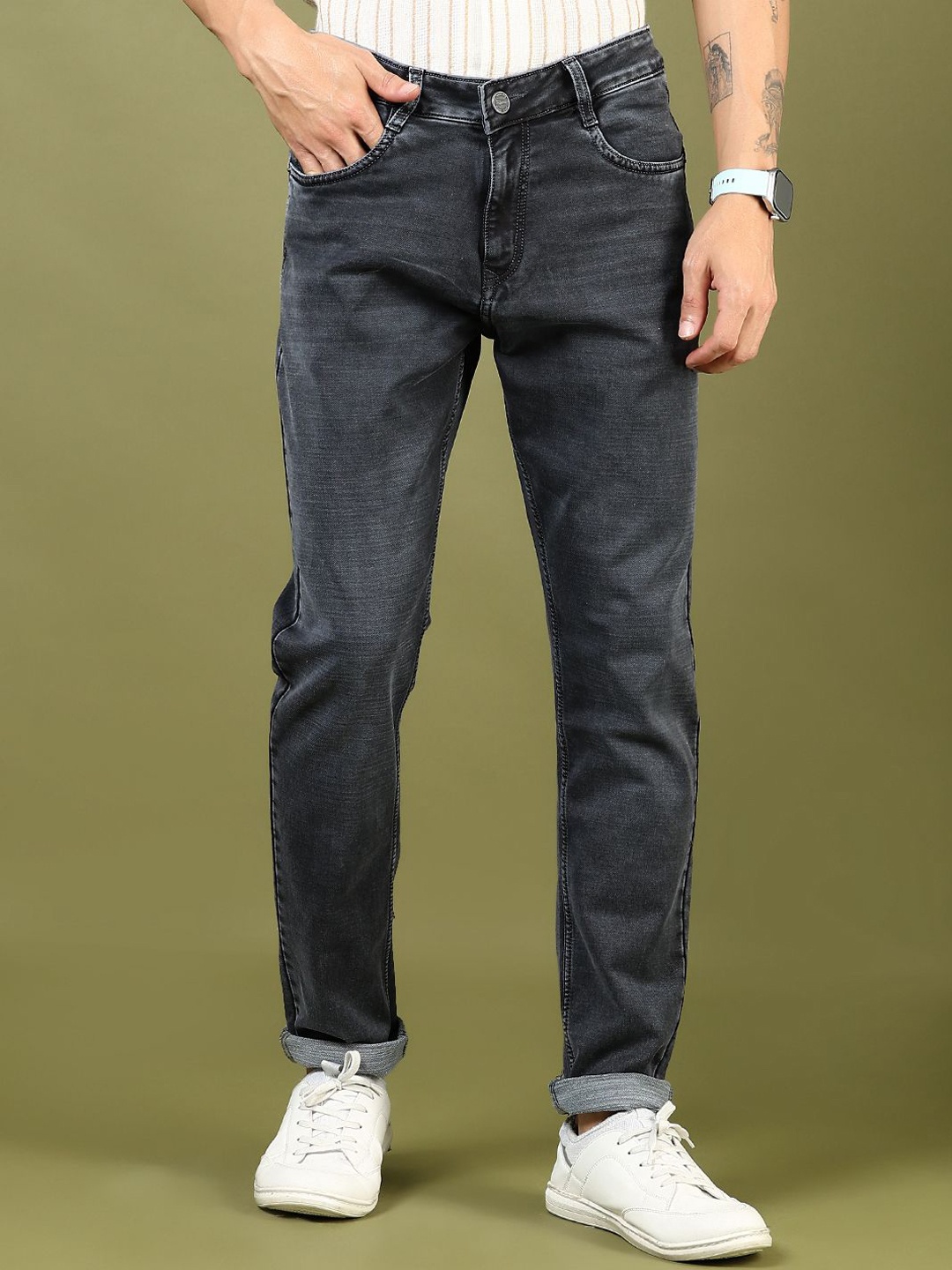 

V-Mart Men Light Fade Jeans, Grey