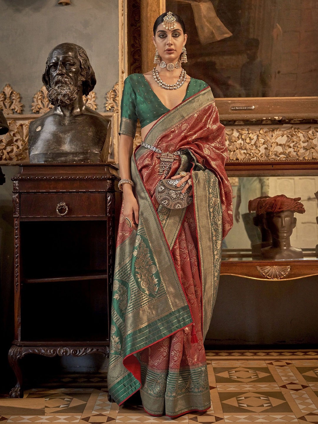 

MAHALASA Ethnic Motifs Pure Silk Kanjeevaram Saree, Red