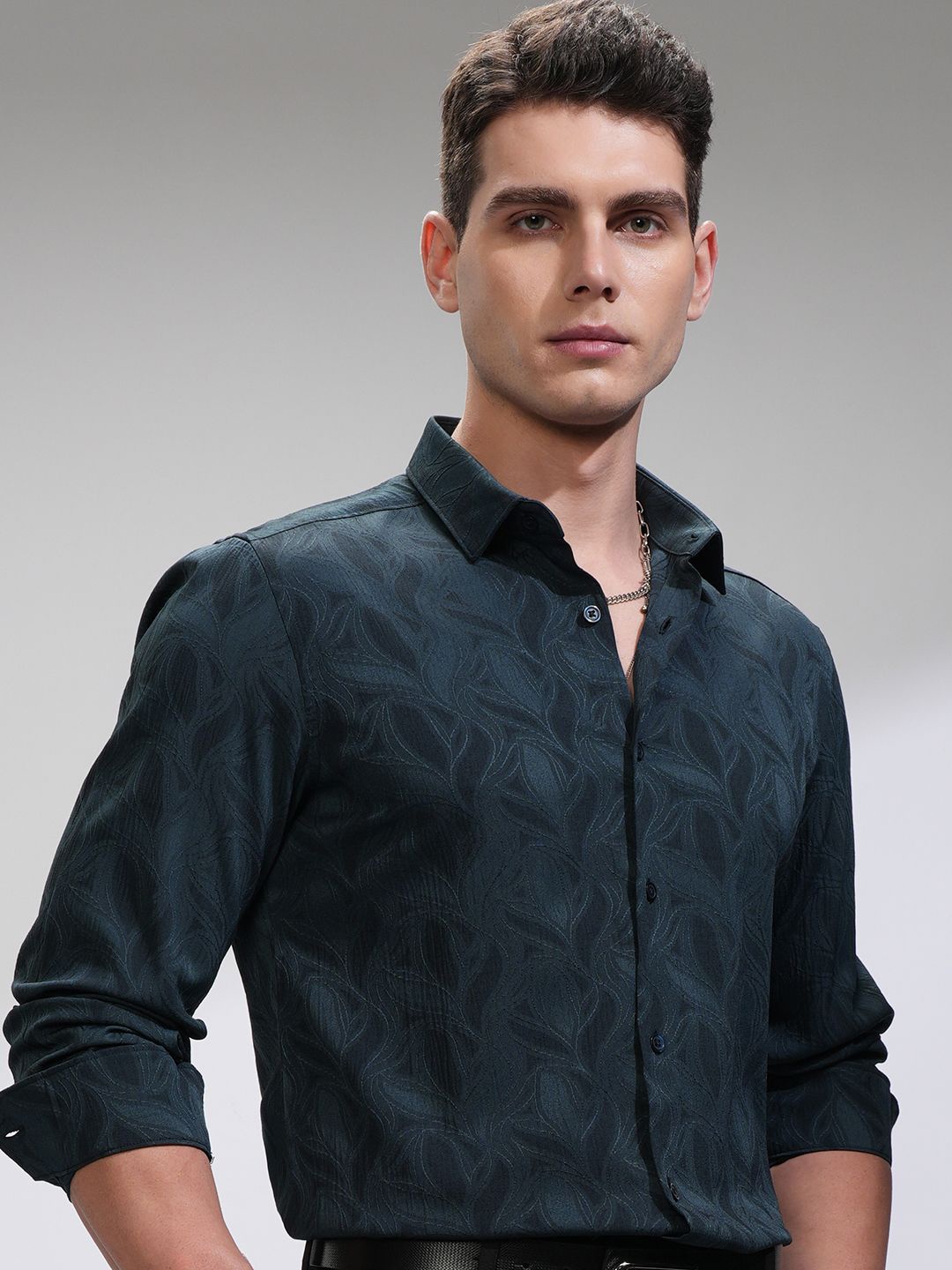 

HIGHLANDER Men Comfort Slim Fit Floral Opaque Printed Casual Shirt, Teal