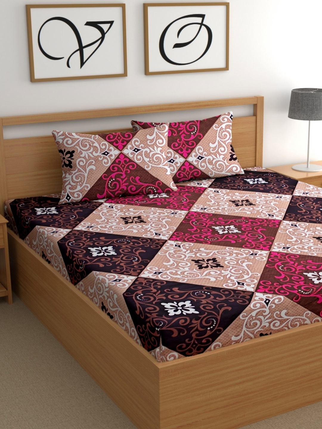 

CG HOMES Beige & Brown Ethnic Motifs 210 TC King Bedsheet with 2 Pillow Covers