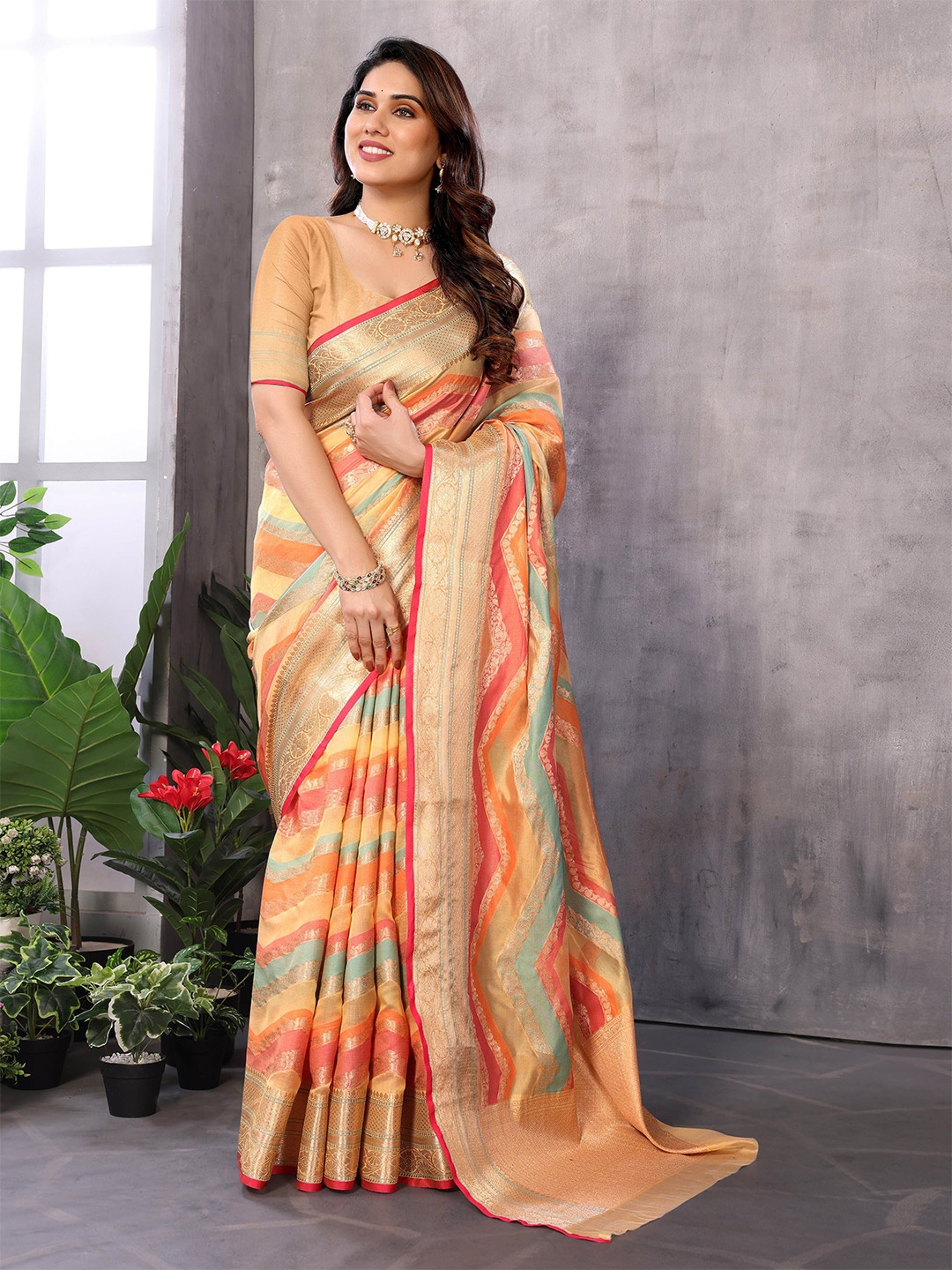 

Moda Rapido Leheriya Zari Organza Kanjeevaram Saree, Beige