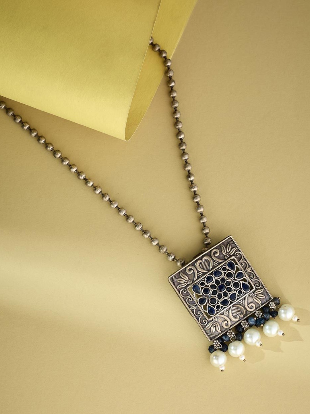 

Fabindia Necklace, Silver