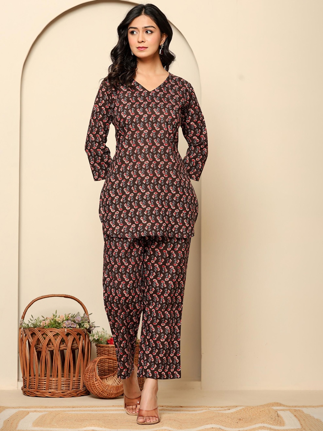 

Ragavi Printed Pure Cotton Tunic With Trouser Co-Ords, Black