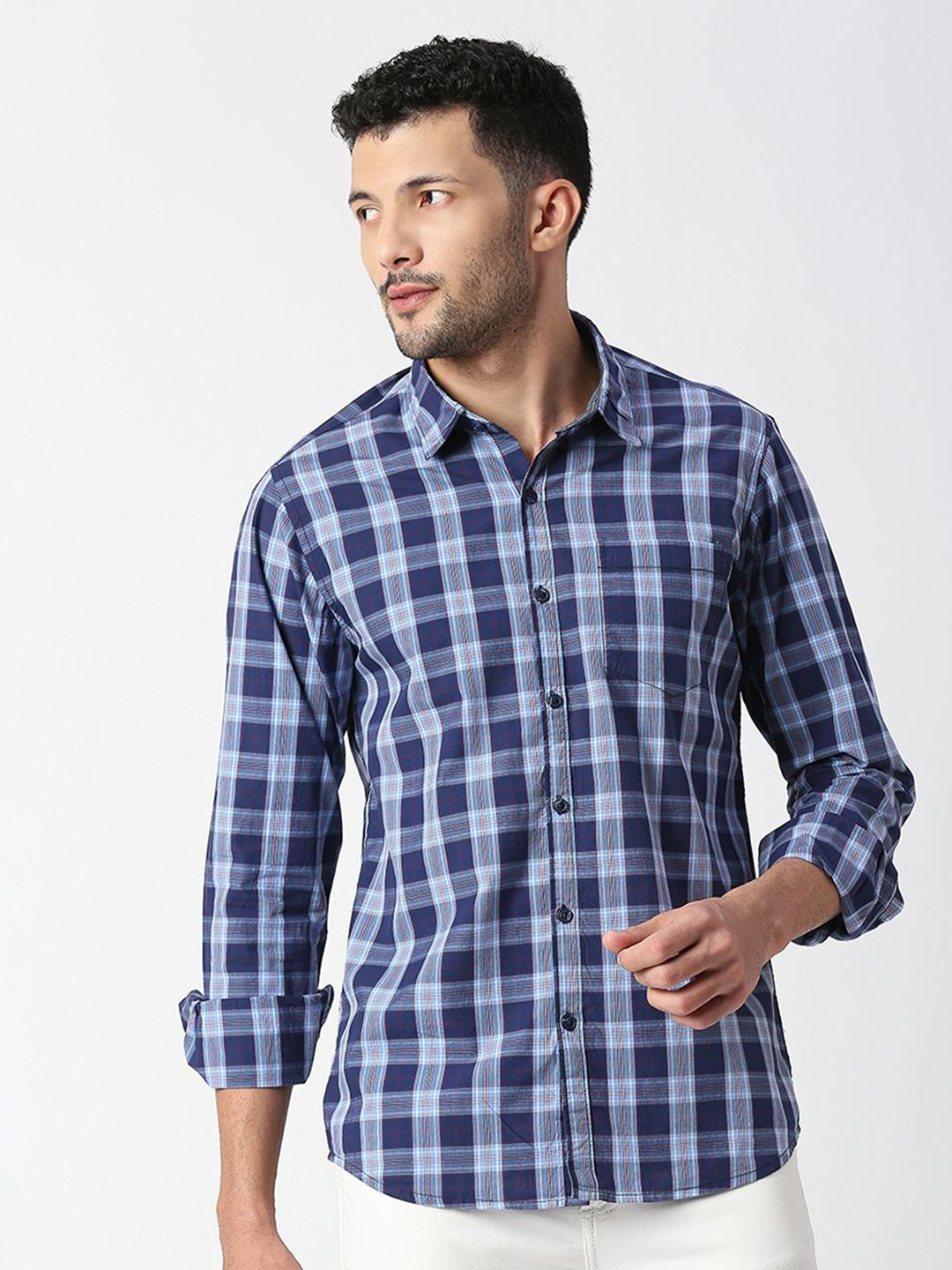 

SNX Men Tailored Fit Checked Casual Shirt, Navy blue