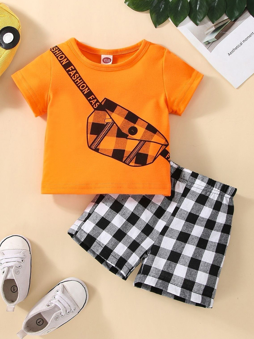 

BAESD Unisex Kids Printed T-shirt with Capris, Orange