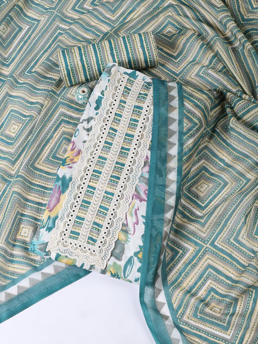 

Meena Bazaar Printed Unstitched Dress Material, Sea green