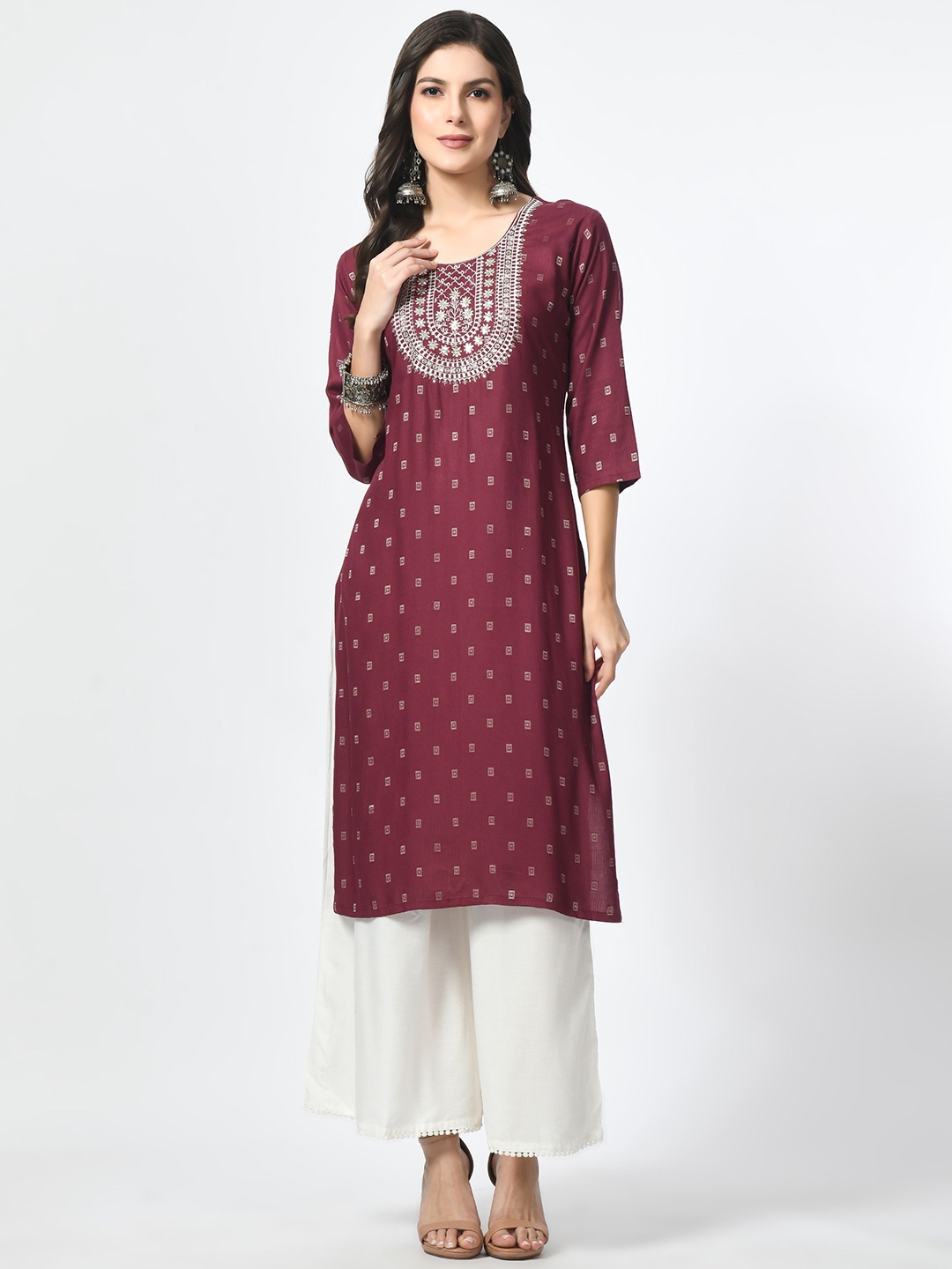 

MAURYA Ethnic Motifs Printed Thread Work Kurta, Maroon