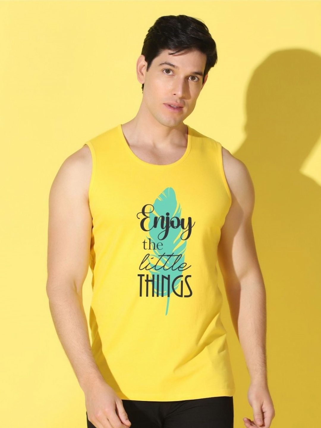 

WOOSTRO Men Typography Printed Applique Slim Fit T-shirt, Yellow