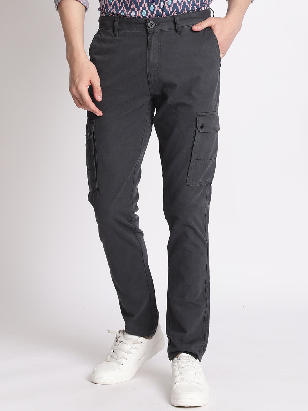 

The Roadster Lifestyle Co Slim Fit Cargo Trousers, Grey