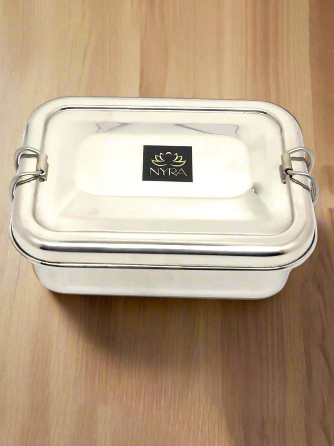 

Nyra Kitchenware Silver-Toned 2025 Stainless Steel Dishwasher Safe Lunch Box
