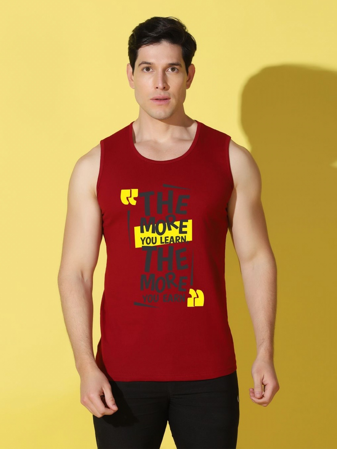 

WOOSTRO Men Typography Printed Applique Slim Fit T-shirt, Maroon
