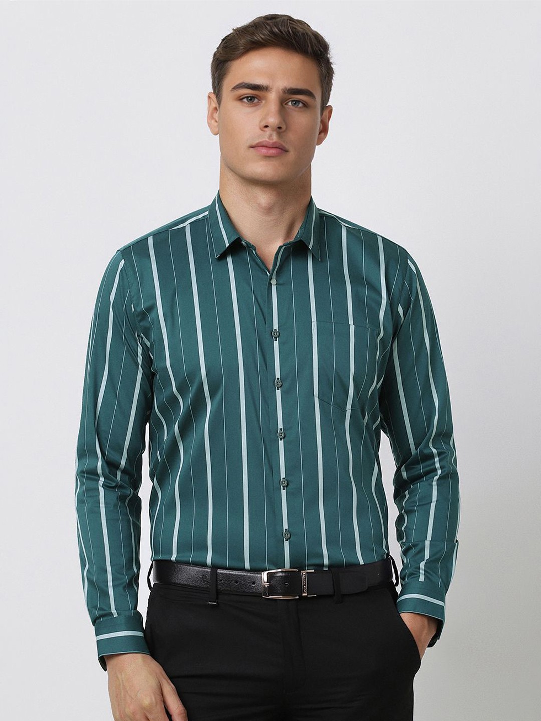 

Van Heusen Men Slim Fit Opaque Striped Formal Shirt, Green