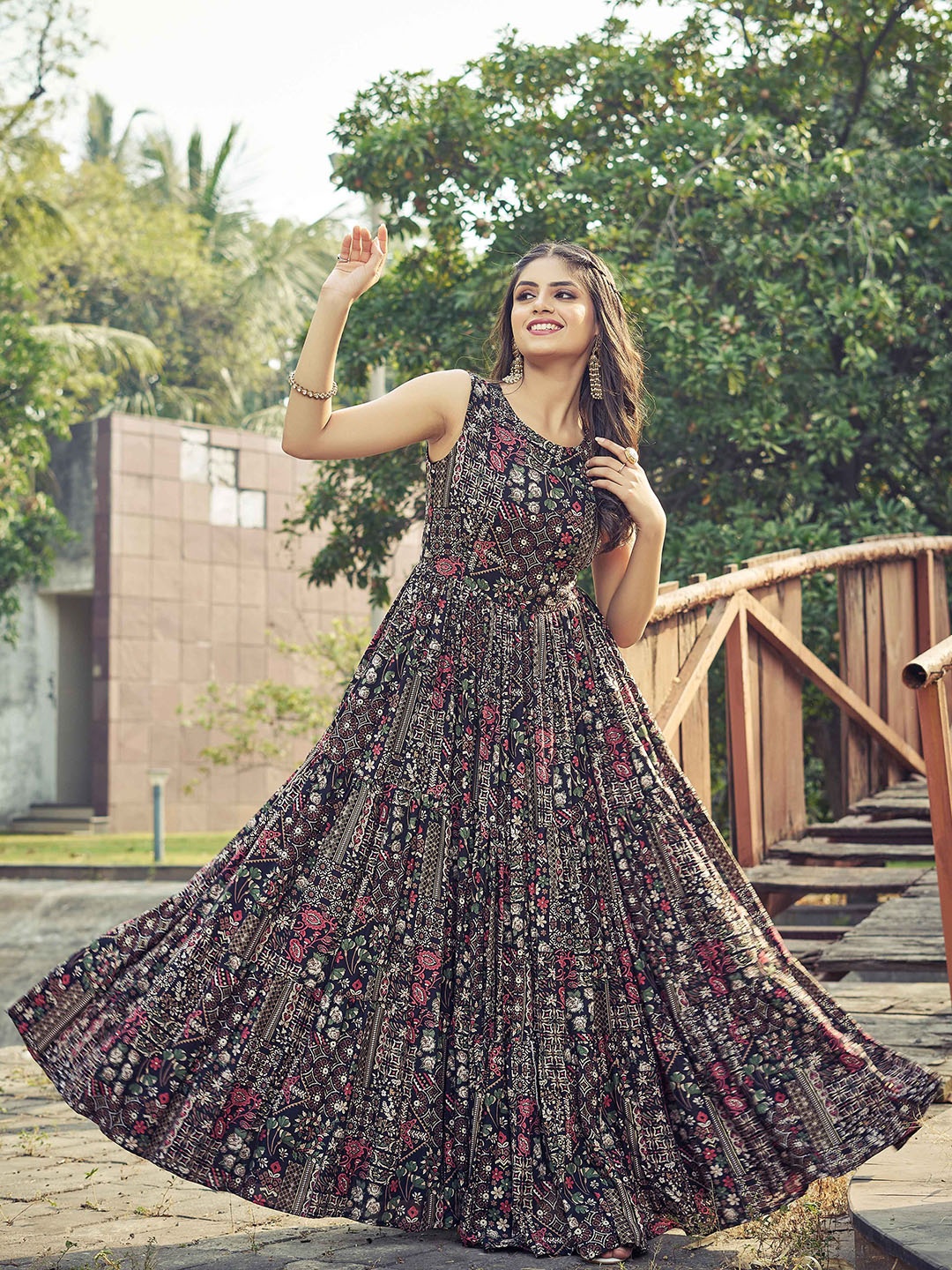 

Chandbaali Printed Round Neck A-Line Ethnic Dresses, Black