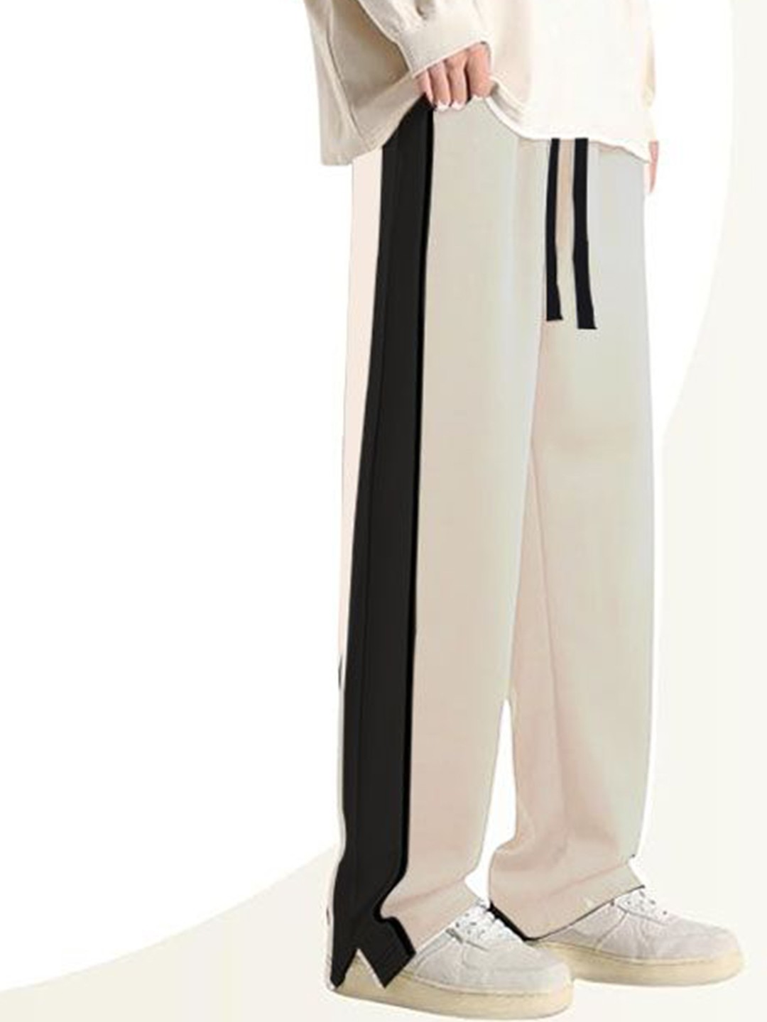 

MACK JONNEY Men Striped Mid Rise Track Pants, Off white