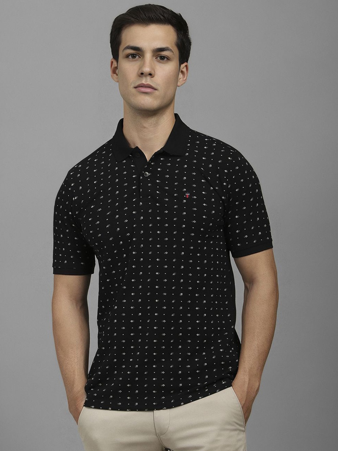 

Louis Philippe Sport Men Printed Polo Collar Pockets Slim Fit T-shirt, Black