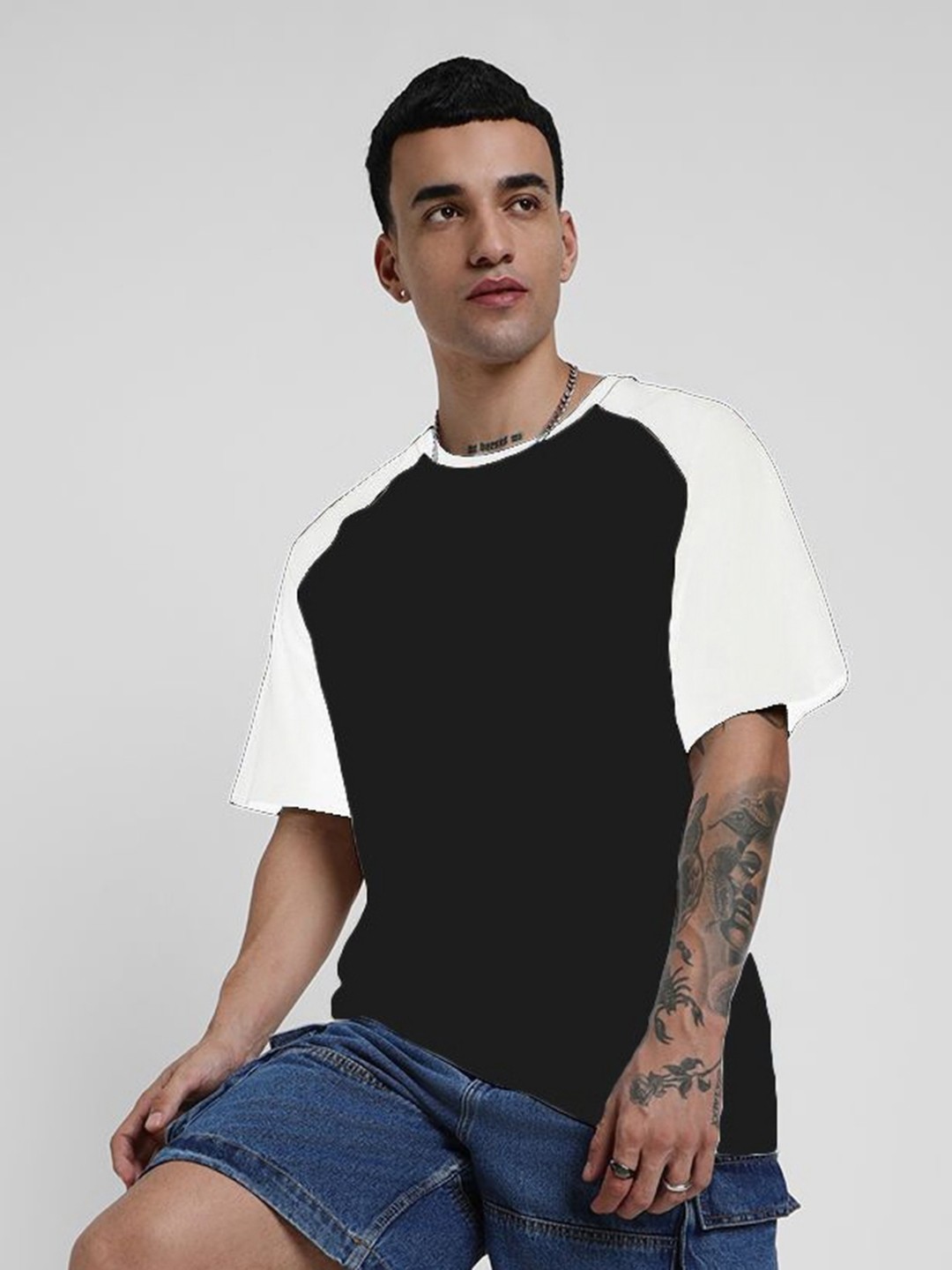 

TOGS & TERRE Men Colourblocked Organic Cotton T-shirt, Multi