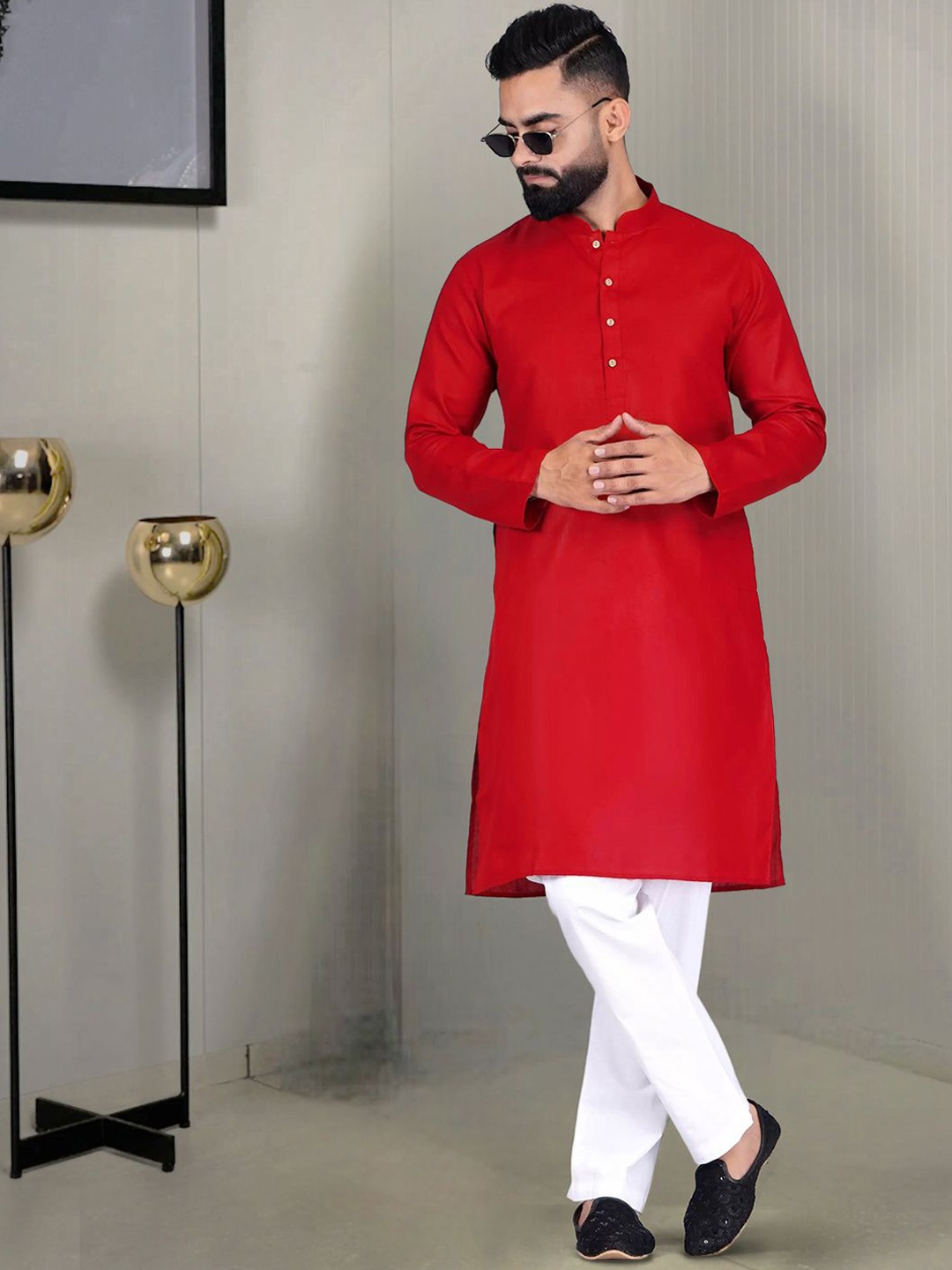 

Moda Rapido Men Kurta, Red
