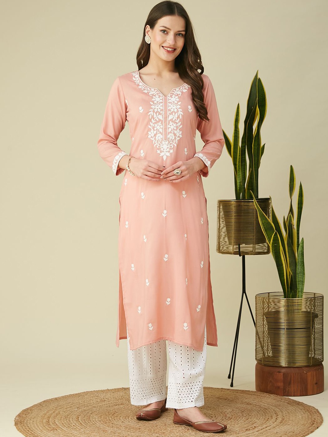 

Colors of Earth Women Ethnic Motifs Embroidered Regular Thread Work Kurta with Palazzos, Peach