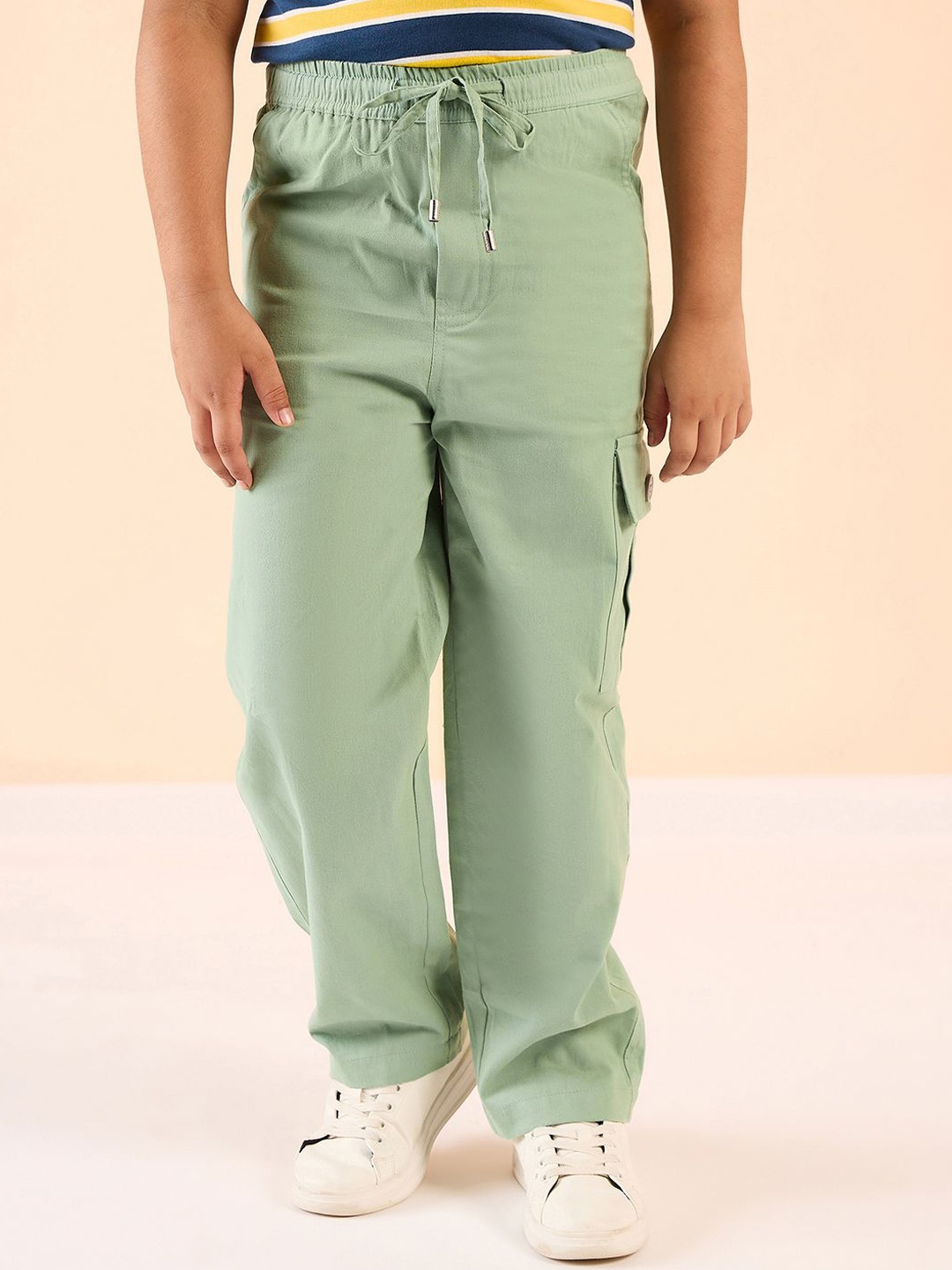 

StyloBug Boys Smart Cargos Trousers, Green