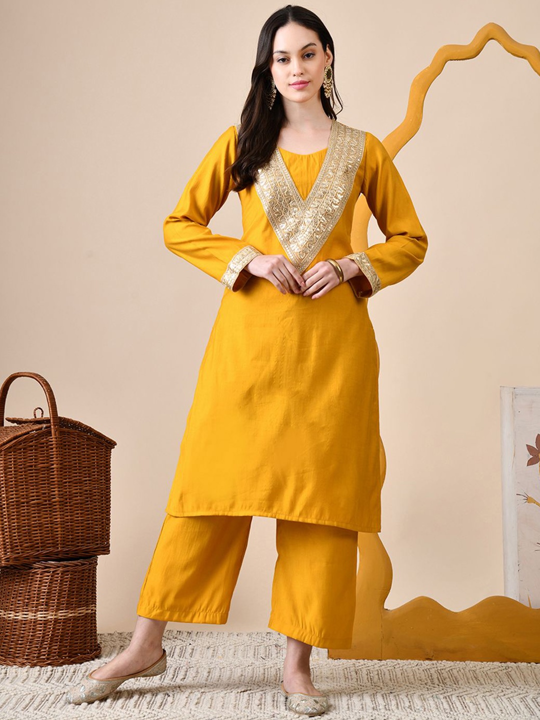 

Myshka Women Embroidered Regular Patchwork Kurta with Trousers, Mustard