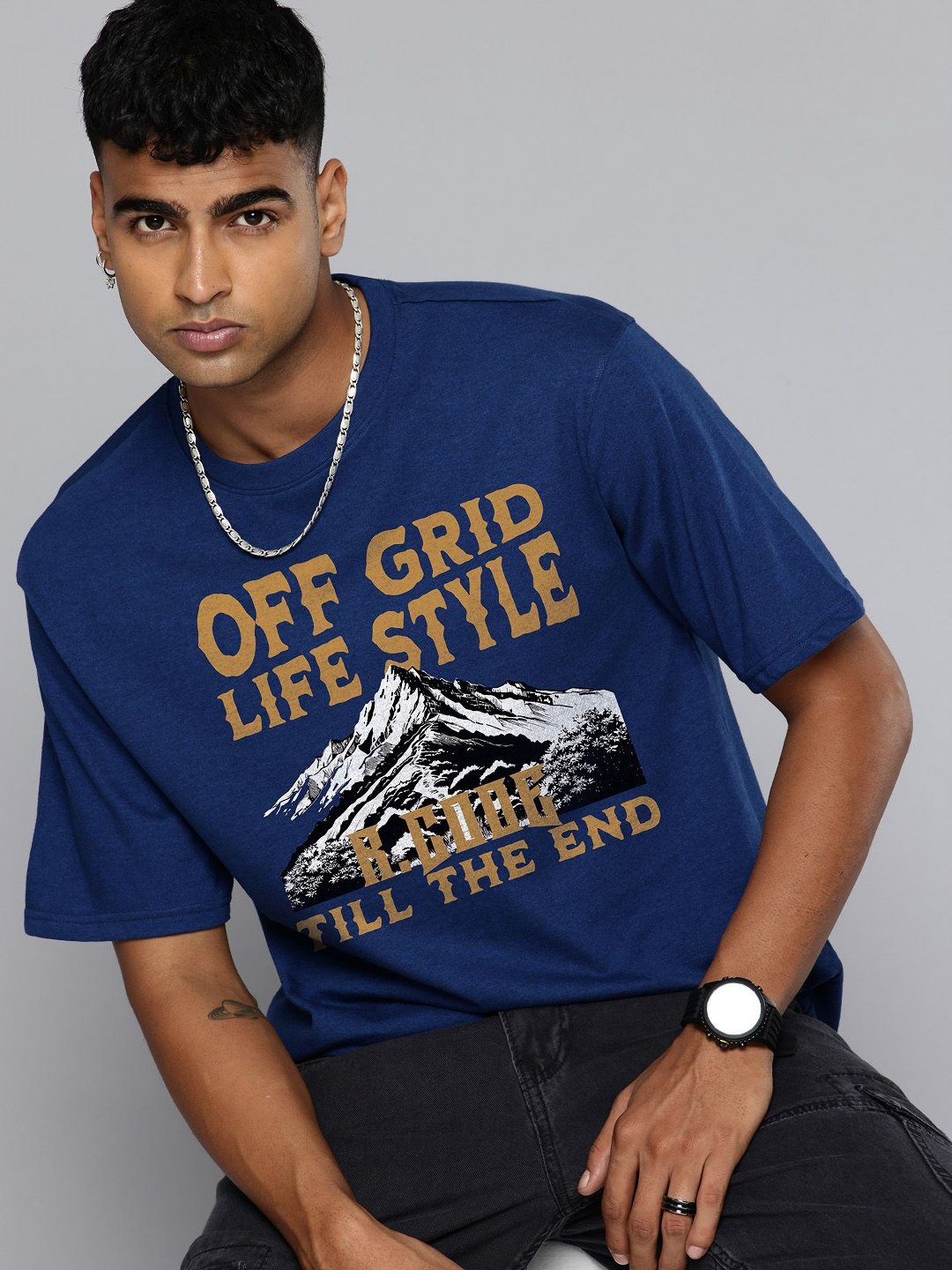 

R.Code by The Roadster Life Co. Men Typography Printed Applique T-shirt, Blue