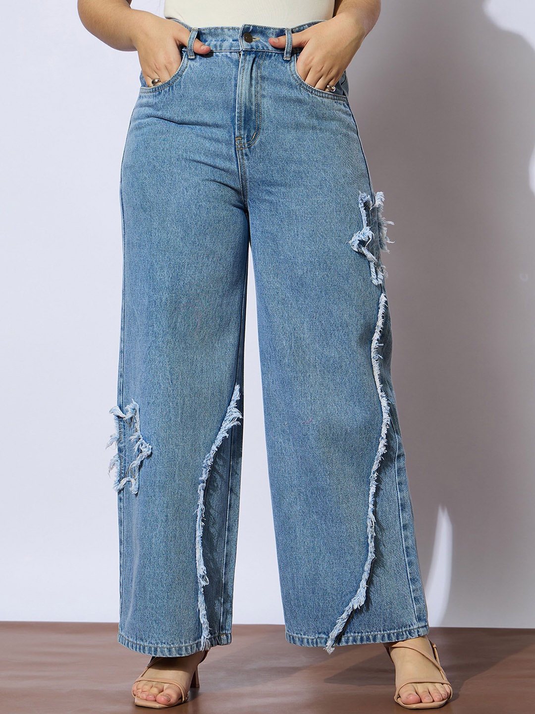 

Noh.Voh - SASSAFRAS Kids Girls Mildly Distressed Light Fade Acid Wash Jeans, Blue