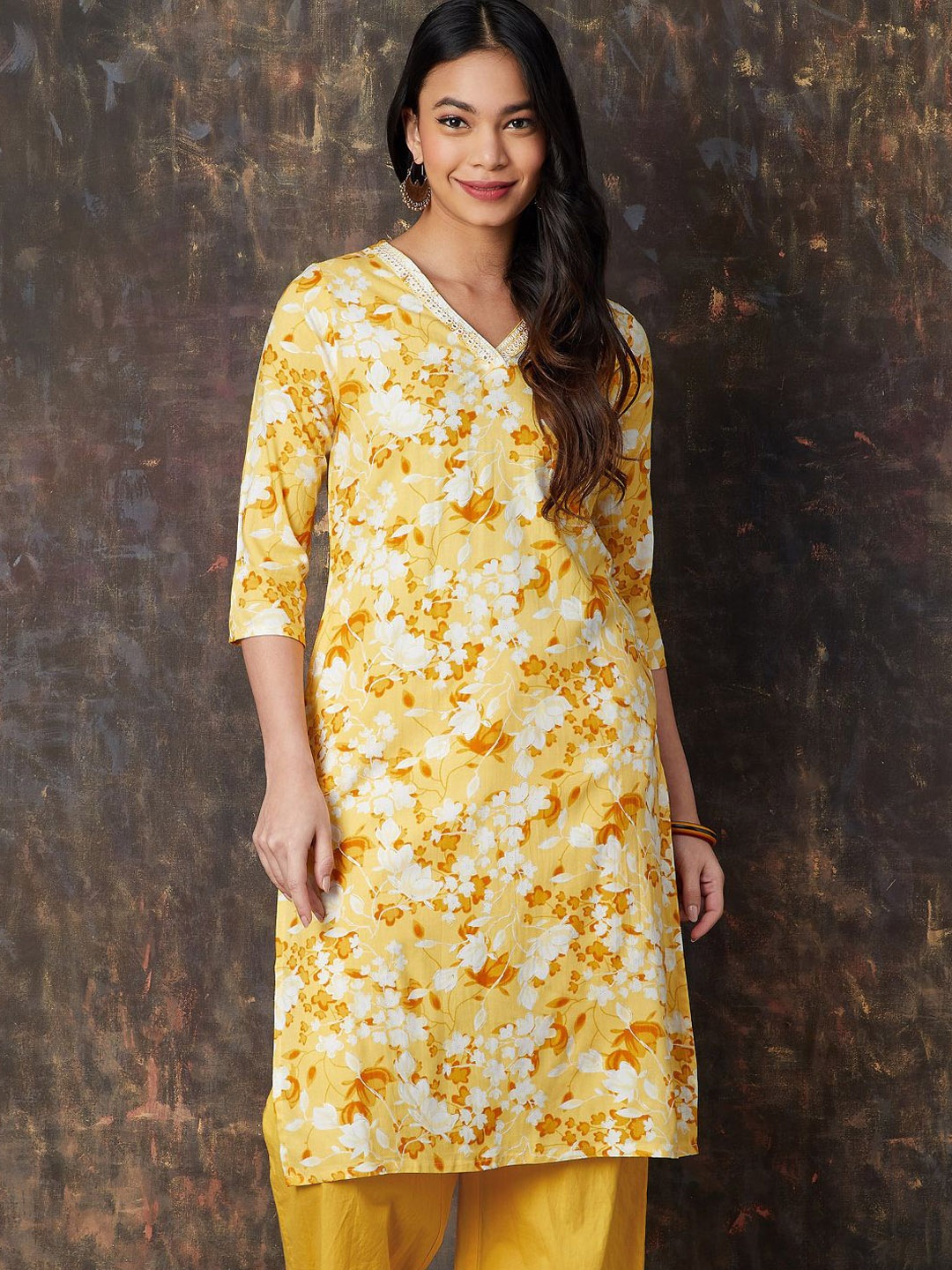 

Melange by Lifestyle Women Printed Kurta, Mustard