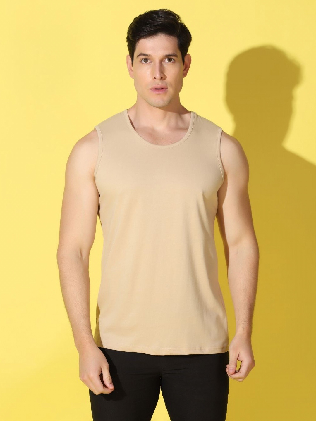 

WOOSTRO Men Pockets Slim Fit T-shirt, Rust
